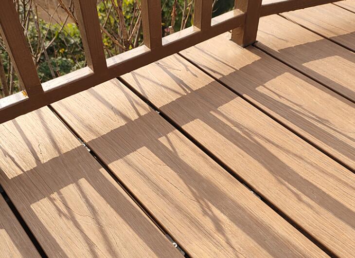 decking for swimming pool